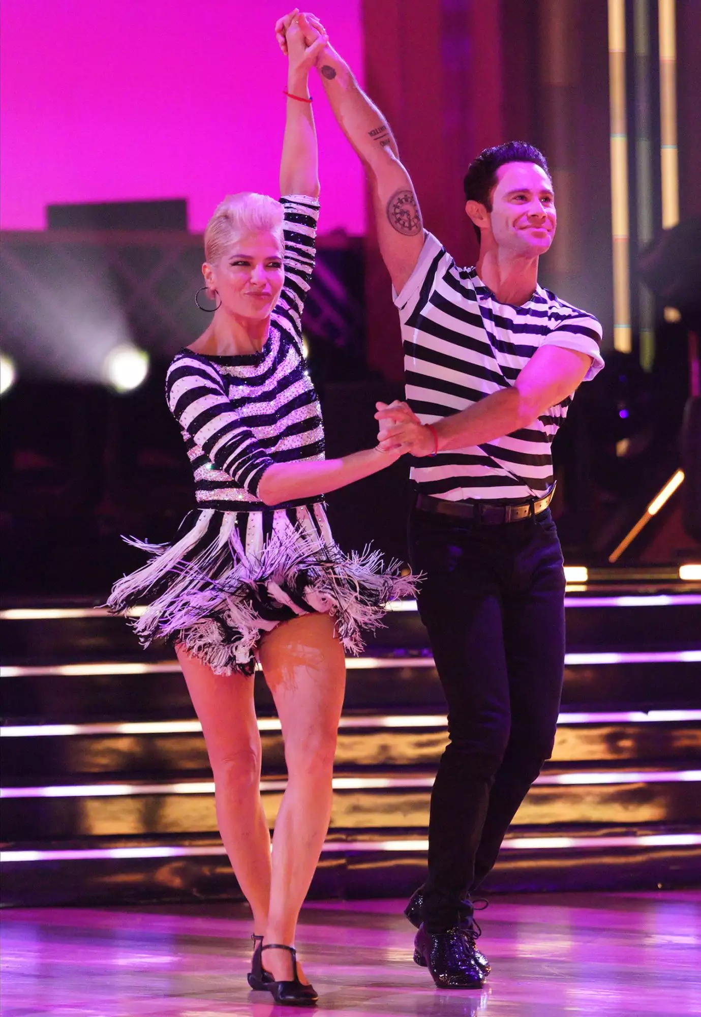 DANCING WITH THE STARS - âElvis Nightâ SELMA BLAIR, SASHA FARBER